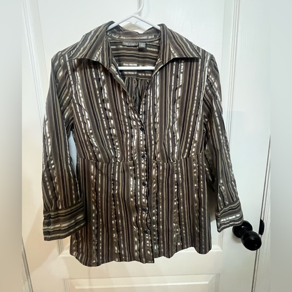 Apt 9  Multicolor Striped Button-Down Shirt
